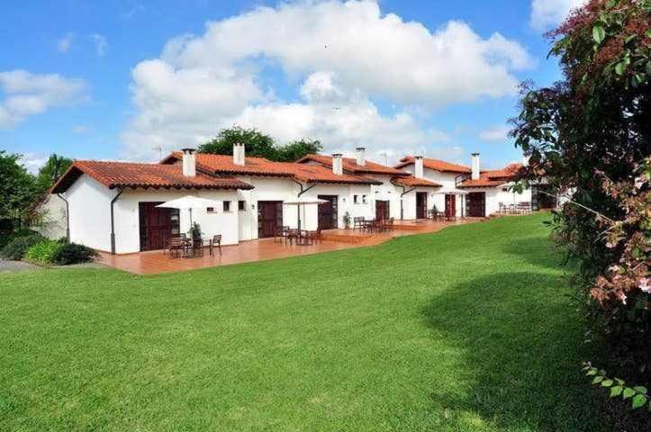 Apartamento Familiar Cercano A Playa De Rodiles 7 El Olivar  Buitenkant foto