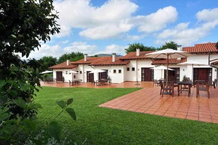 Apartamento Familiar Cercano A Playa De Rodiles 7 El Olivar  Buitenkant foto